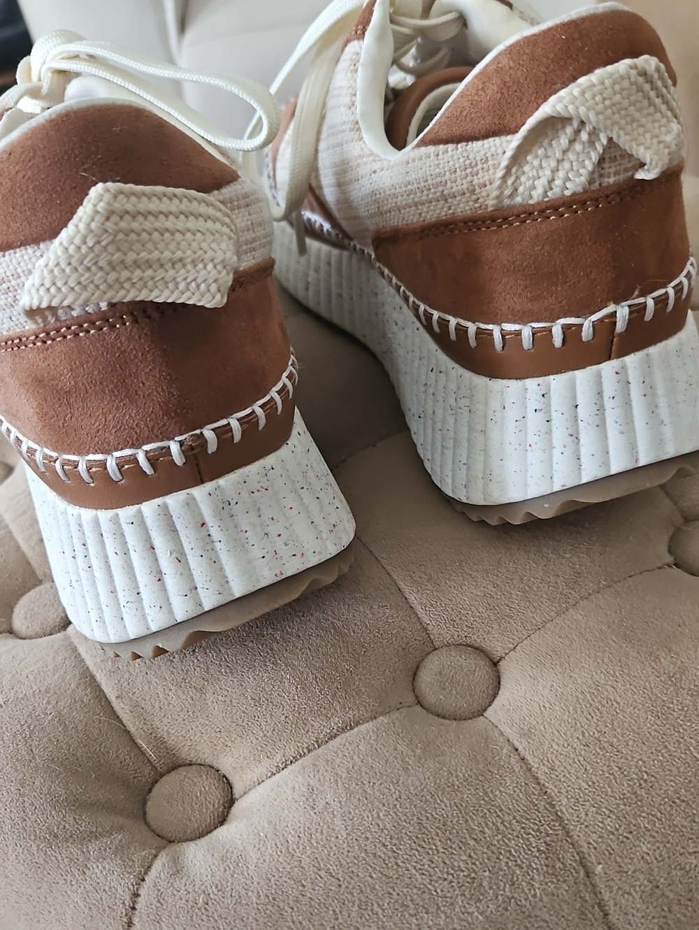 Universal Thread Platform Sneakers Size 9 EUC - Picture 6 of 14